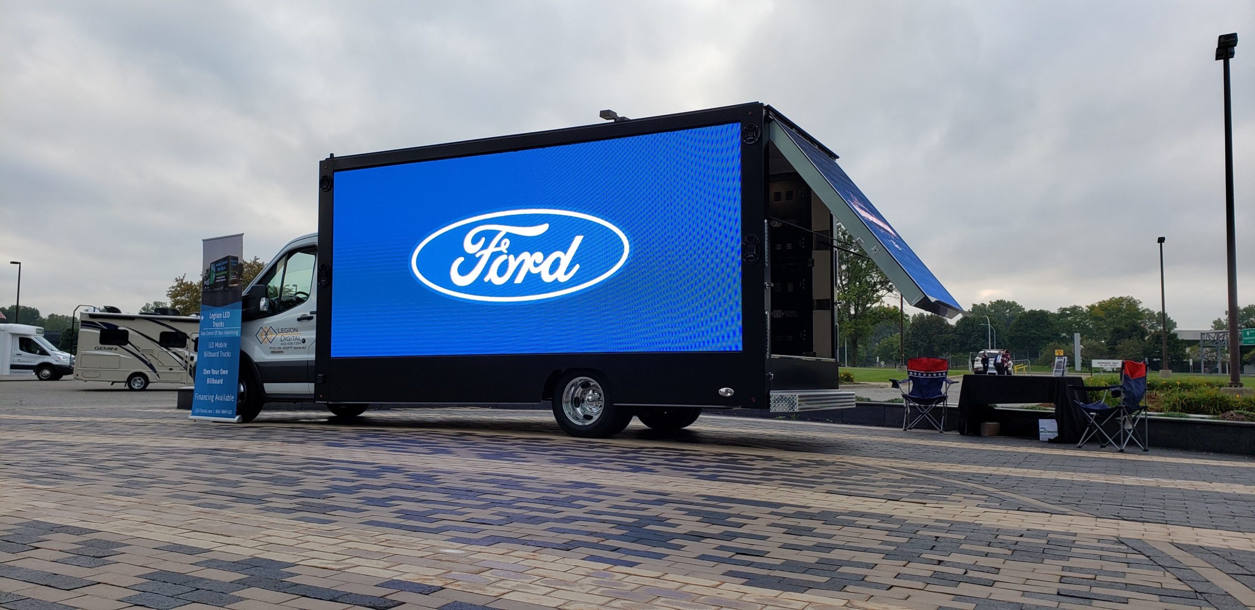 Digital Mobile Billboard-Convey Your Brand Message To A Wider Audience